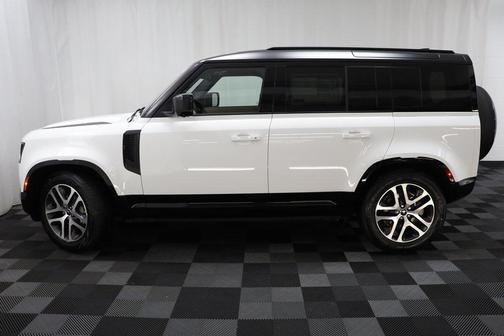 2025 Land Rover Defender 110 P400 X-Dynamic SE