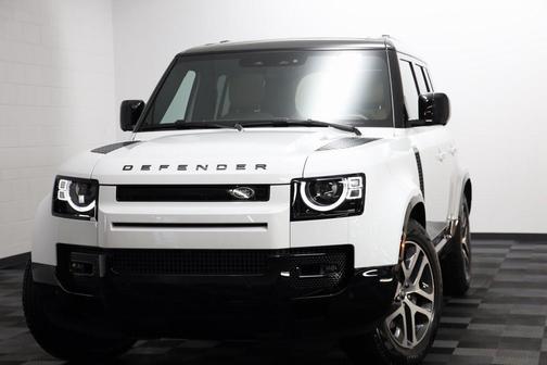 2025 Land Rover Defender 110 P400 X-Dynamic SE