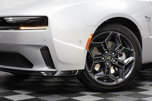 2025 Dodge Charger Daytona R/T