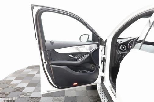 2019 Mercedes-Benz GLC 300 4MATIC