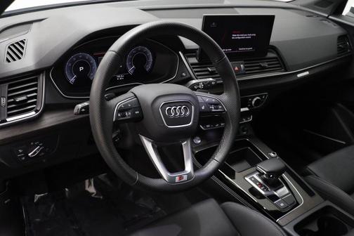 2025 Audi Q5 55 S line Premium Plus