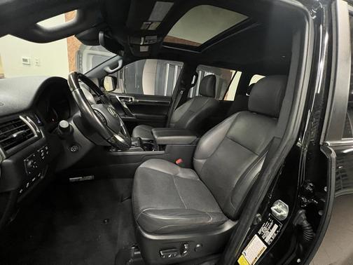 2023 Lexus GX 460 Luxury
