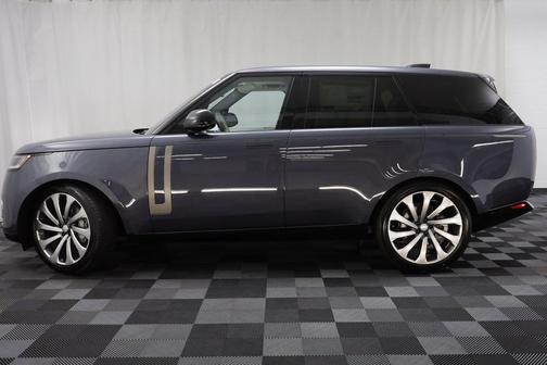 2025 Land Rover Range Rover P530 SE