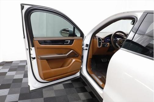 2021 Porsche Cayenne S