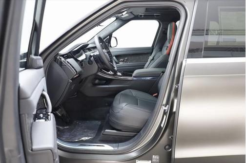 2025 Land Rover Range Rover Sport P635 SV Edition Two