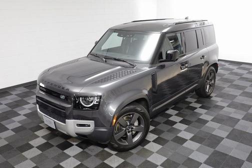 2025 Land Rover Defender 110 P400 S