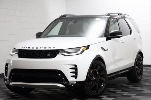 2025 Land Rover Discovery P300 Dynamic SE