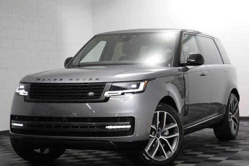 Grey 2026 Land Rover Range Rover P400 SE 7 Seat