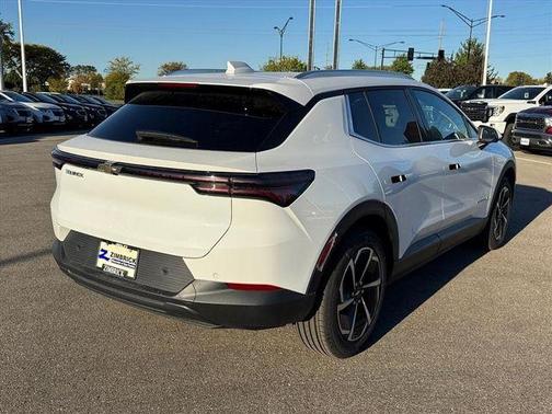 2026 Chevrolet Equinox EV LT 2