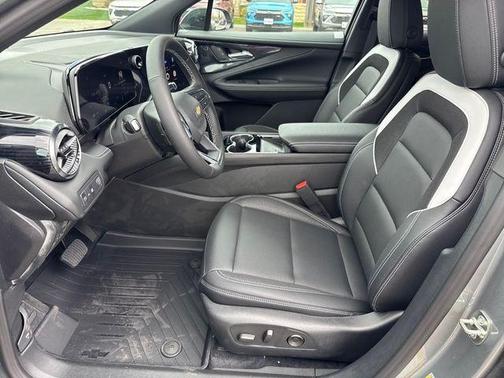 2025 Chevrolet Blazer EV LT