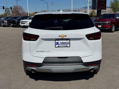 2025 Chevrolet Blazer LT