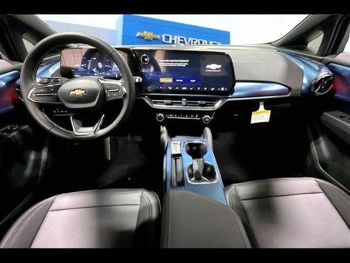 2026 Chevrolet Equinox EV LT 2