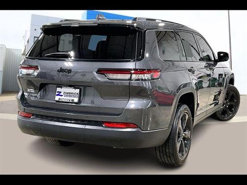 2022 Jeep Grand Cherokee L Laredo