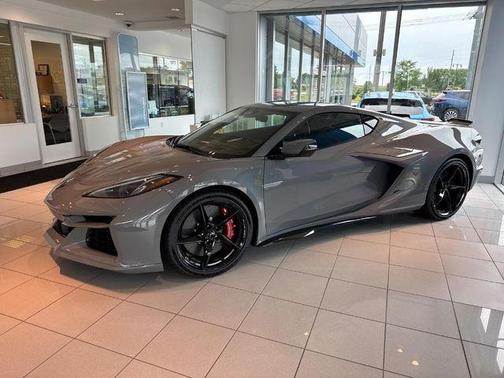 2025 Chevrolet Corvette E-Ray