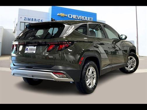 2025 Hyundai TUCSON SE