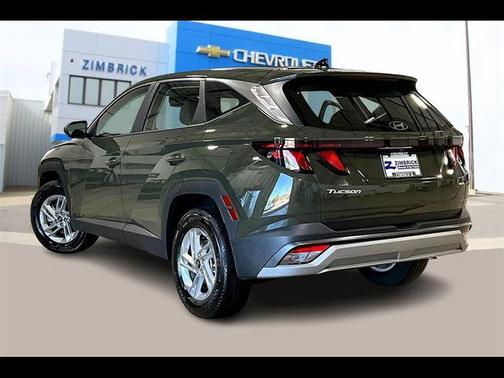 2025 Hyundai TUCSON SE