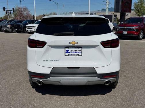 2025 Chevrolet Blazer LT