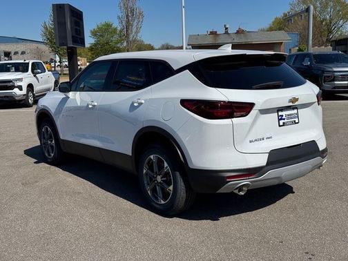 2025 Chevrolet Blazer LT