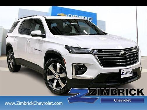 2023 Chevrolet Traverse LT Leather
