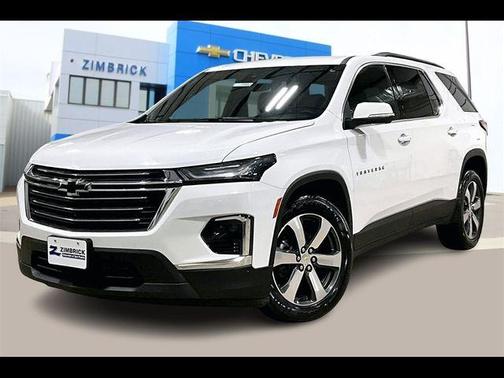 2023 Chevrolet Traverse LT Leather