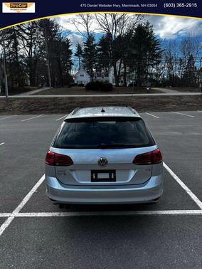 2016 Volkswagen Golf SportWagen TSI S 4-Door