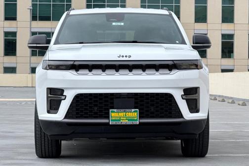 2026 Jeep Grand Wagoneer Base