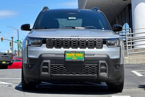 Silver Zynith 2026 Jeep Cherokee Overland