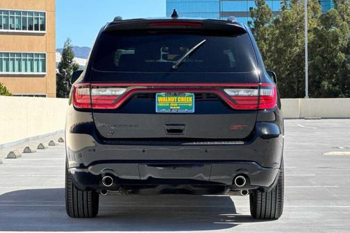 Black 2026 Dodge Durango GT HEMI V8