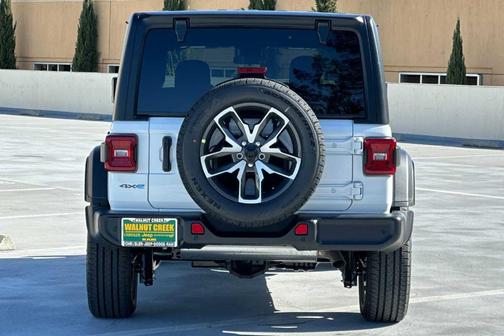 2025 Jeep Wrangler 4xe Sport