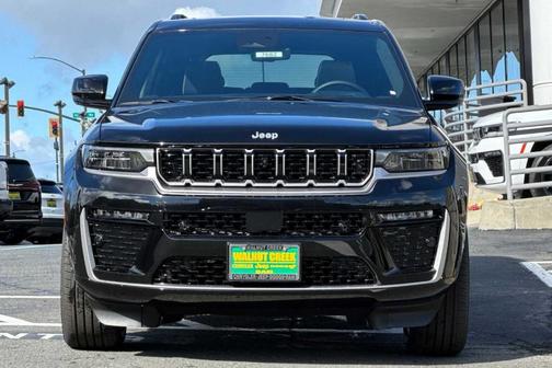 2026 Jeep Grand Cherokee Summit 4x4