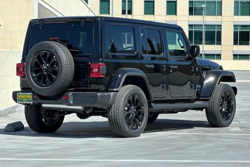 2025 Jeep Wrangler 4xe Sahara
