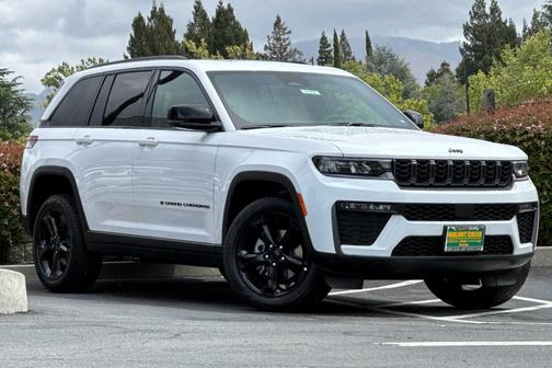 Bright White 2026 Jeep Grand Cherokee Limited 4x4