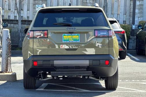 2026 Jeep Cherokee LAREDO/LIMITED