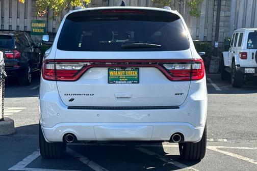 2026 Dodge Durango GT HEMI V8