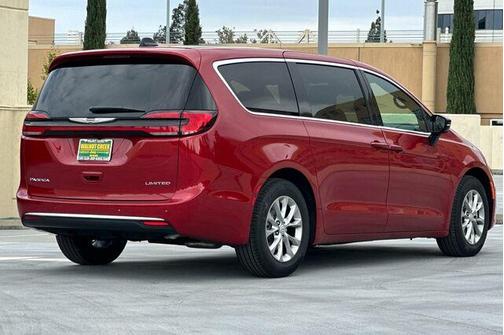 2026 Chrysler Pacifica Limited