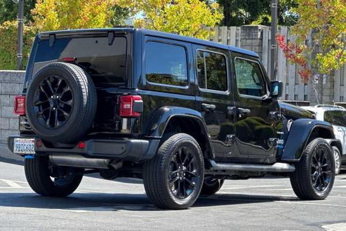 2022 Jeep Wrangler Unlimited 4xe Sahara