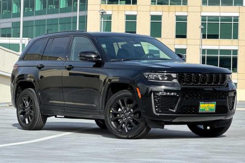 2026 Jeep Grand Cherokee Limited Reserve 4x4