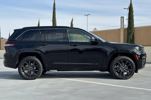 2026 Jeep Grand Cherokee Limited Reserve 4x4