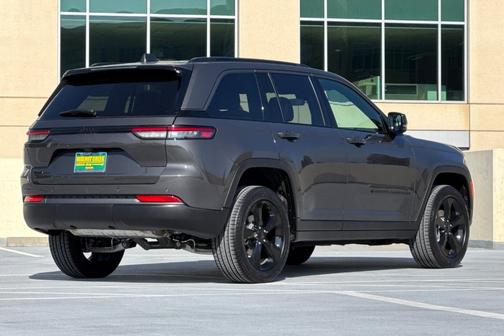 2026 Jeep Grand Cherokee Limited 4x4