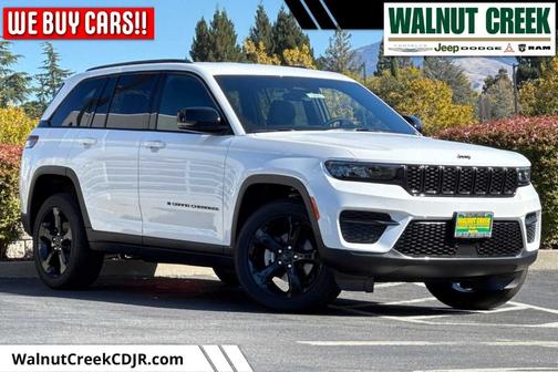 2025 Jeep Grand Cherokee Laredo