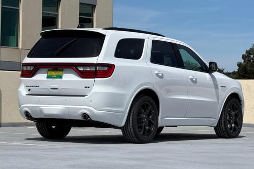 White Knuckle 2026 Dodge Durango GT HEMI V8