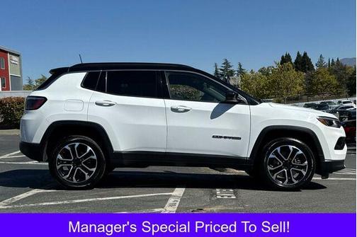 Bright White Clearcoat 2024 Jeep Compass Limited