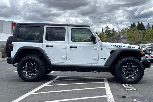 Bright White Clearcoat 2023 Jeep Wrangler 4xe Rubicon
