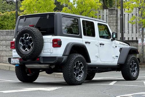 Bright White Clearcoat 2023 Jeep Wrangler 4xe Rubicon