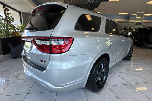 Nickel 2026 Dodge Durango GT HEMI V8