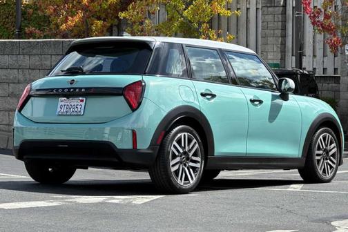 2025 MINI Hardtop Cooper S