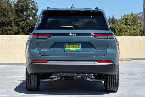 Steel Blue 2026 Jeep Grand Cherokee Limited 4x4