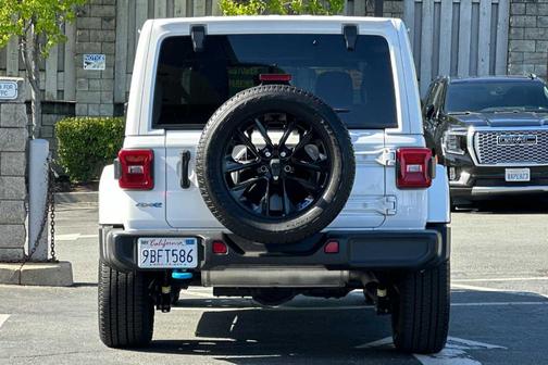2022 Jeep Wrangler Unlimited 4xe Sahara