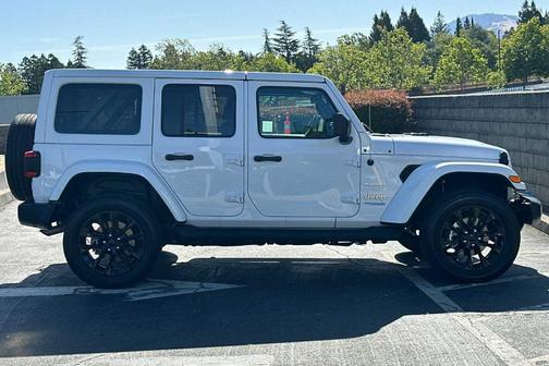 2022 Jeep Wrangler Unlimited 4xe Sahara