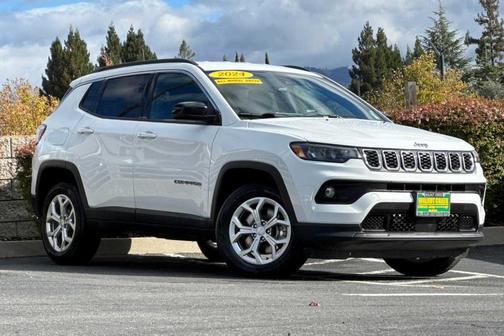 2024 Jeep Compass Latitude